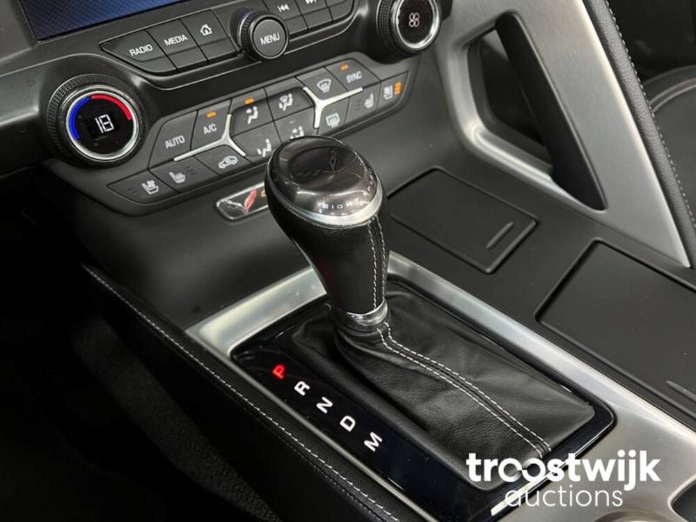 Chevrolet Corvette C7 Convertible 6.2 V8 Stingray 466PS 2015, L-032-RG