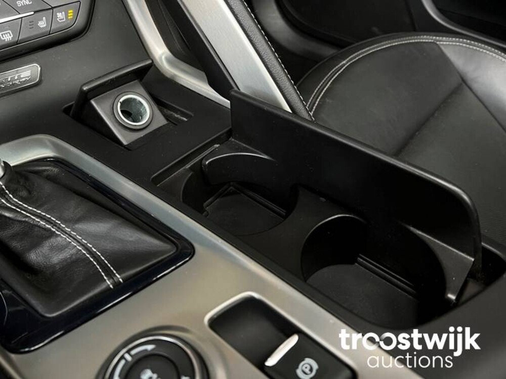 Chevrolet Corvette C7 Convertible 6.2 V8 Stingray 466PS 2015, L-032-RG