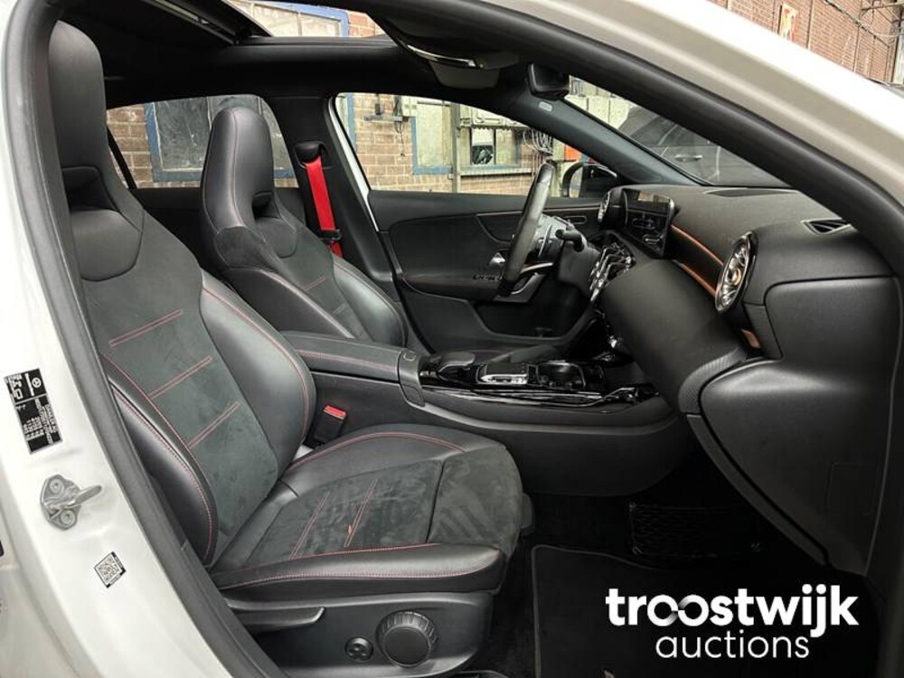 Mercedes-Benz A35 AMG 4Matic A-klasse 306 PS 2019, R-560-FT