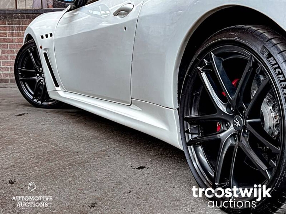 Maserati GranTurismo 4.7 MC Stradale 450PS 2011, L-647-FF