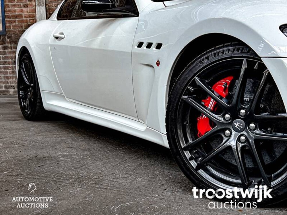 Maserati GranTurismo 4.7 MC Stradale 450PS 2011, L-647-FF