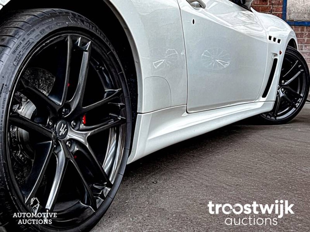 Maserati GranTurismo 4.7 MC Stradale 450PS 2011, L-647-FF