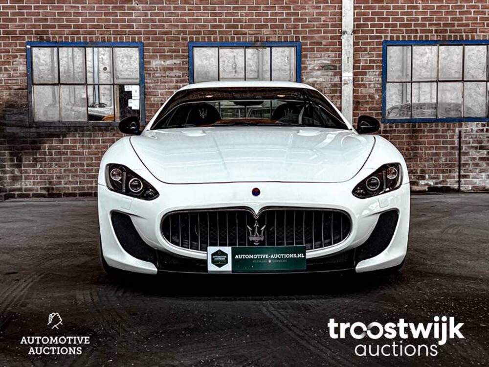 Maserati GranTurismo 4.7 MC Stradale 450PS 2011, L-647-FF