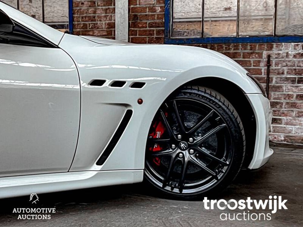 Maserati GranTurismo 4.7 MC Stradale 450PS 2011, L-647-FF