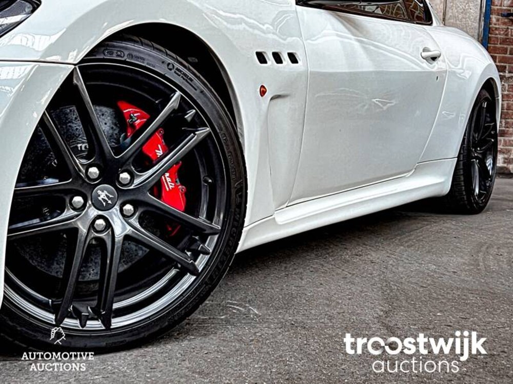 Maserati GranTurismo 4.7 MC Stradale 450PS 2011, L-647-FF