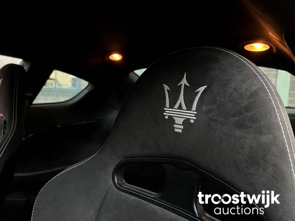 Maserati GranTurismo 4.7 MC Stradale 450PS 2011, L-647-FF