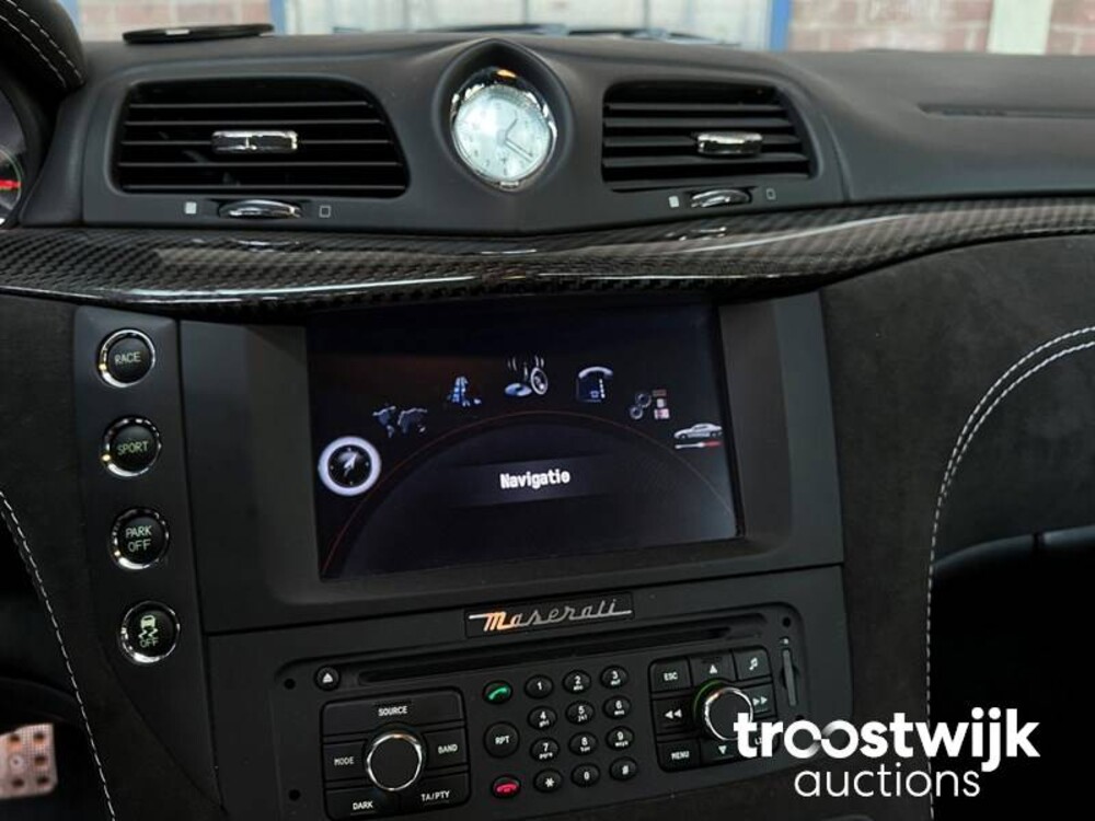 Maserati GranTurismo 4.7 MC Stradale 450PS 2011, L-647-FF