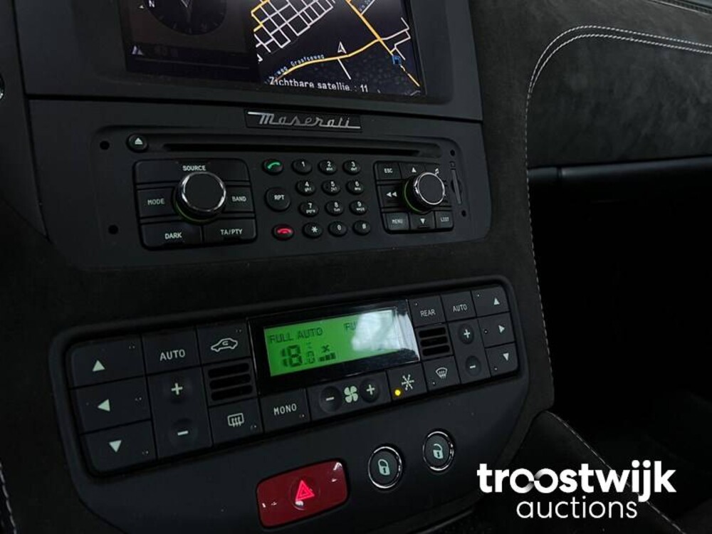 Maserati GranTurismo 4.7 MC Stradale 450PS 2011, L-647-FF