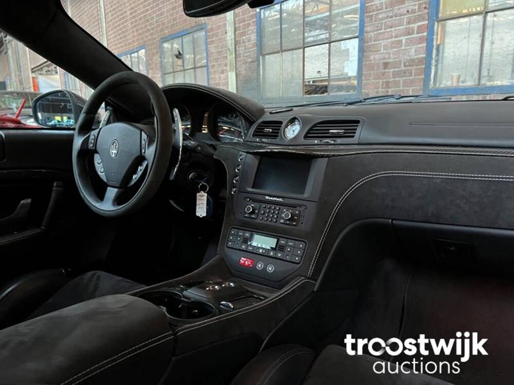 Maserati GranTurismo 4.7 MC Stradale 450PS 2011, L-647-FF