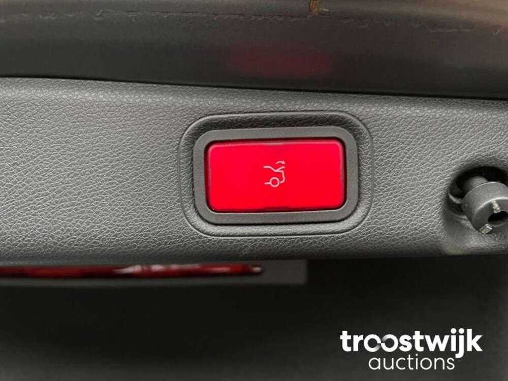 Mercedes E63s AMG 4Matic+ E-klasse 612PS 2021 -Herstellergarantie-