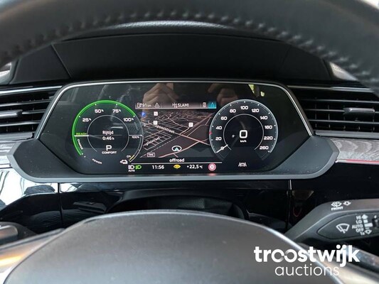 Audi e-tron 55 Sport Quattro Advanced Pro Line Plus 95 kWh 2018, K-877-TV