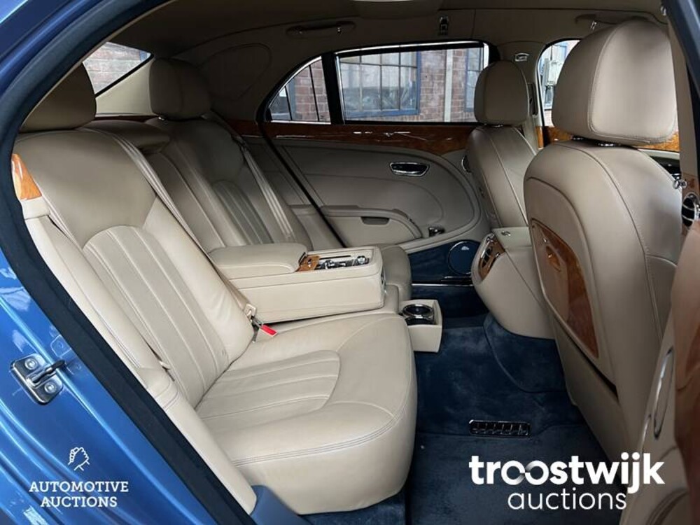 Bentley Mulsanne 6.8 V8 513 PS 2012 NEUES MODELL