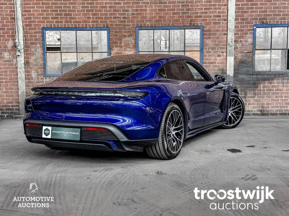 Porsche Taycan Turbo 84 kWh 625PS 2023 Sport-Chrono NEUE GARANTIE -Orig. NL-, S-306-FB -Herstellergarantie-