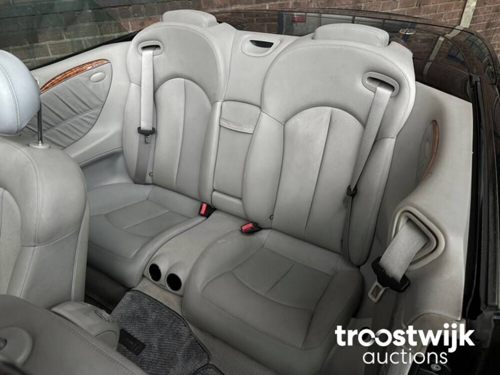 Mercedes-Benz CLK320 Cabriolet Elegance 218pk 2003 Facelift -Youngtimer-