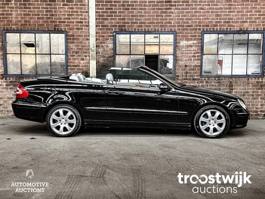 Mercedes-Benz CLK320 Cabriolet Elegance 218pk 2003 Facelift -Youngtimer-