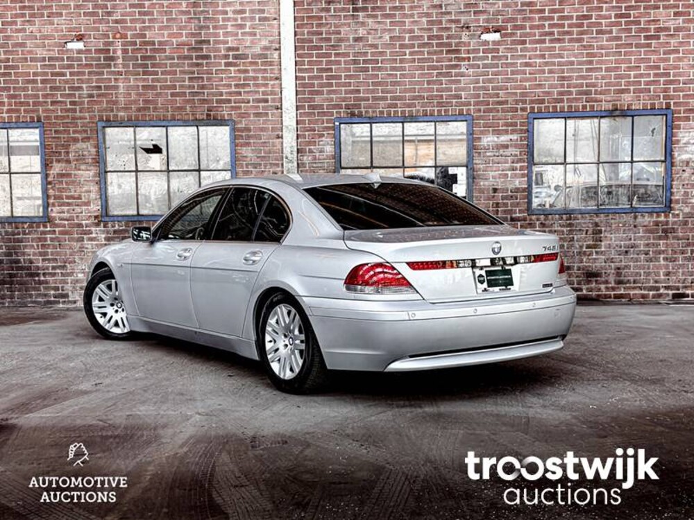 BMW 745i Executive E65 4.4 V8 333pk 2003 -Youngtimer-