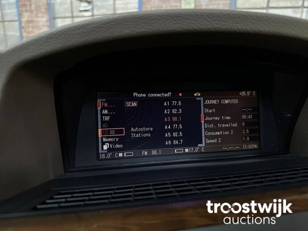 BMW 745i Executive E65 4.4 V8 333pk 2003 -Youngtimer-