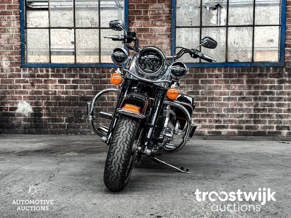 Harley-Davidson Road King FLHR Cruiser 1450cc 67pk 2004 Motorfiets