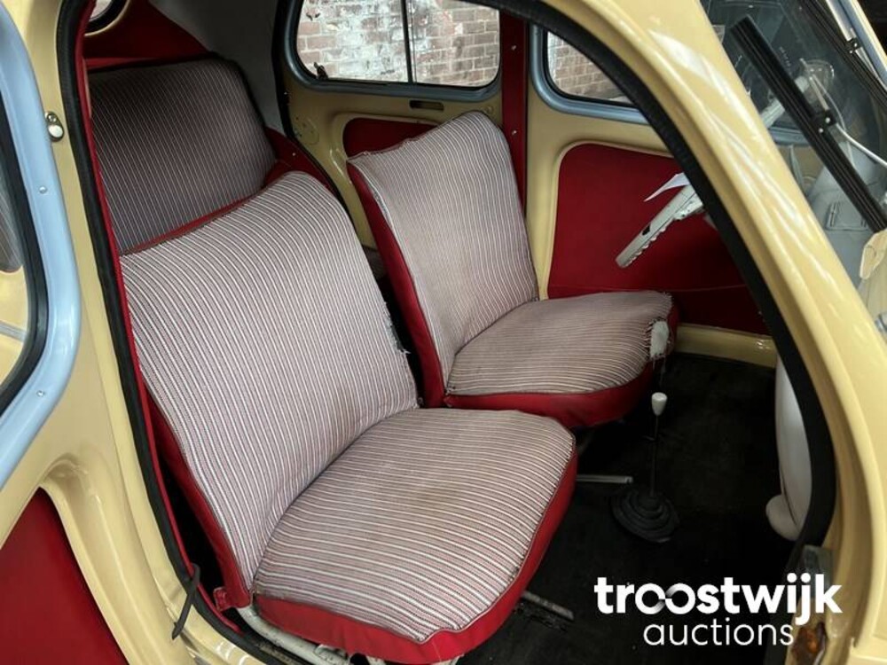 Renault 4 CV R1062 Sport 1961