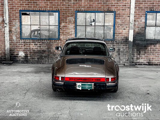 Porsche 911 Targa 3.0 SC 204PS 1983