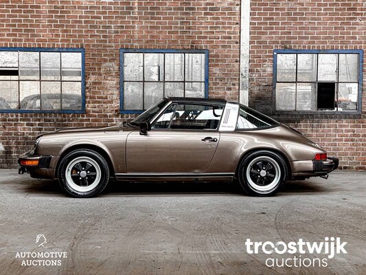 Porsche 911 Targa 3.0 SC 204pk 1983