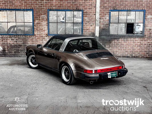 Porsche 911 Targa 3.0 SC 204pk 1983