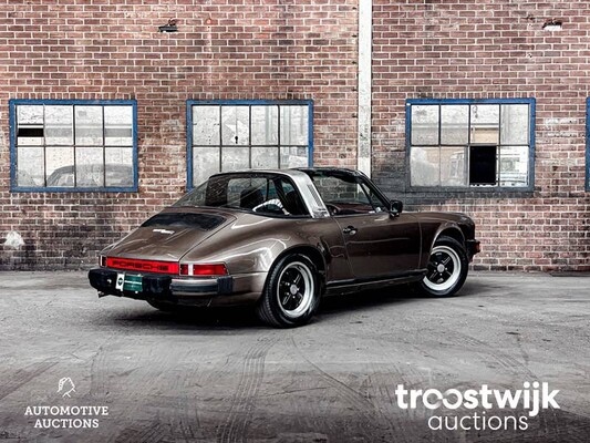 Porsche 911 Targa 3.0 SC 204PS 1983