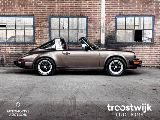 Porsche 911 Targa 3.0 SC 204PS 1983