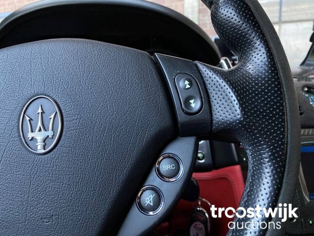 Maserati Quattroporte 4.2 V8 Sport GT S 401pk 2008