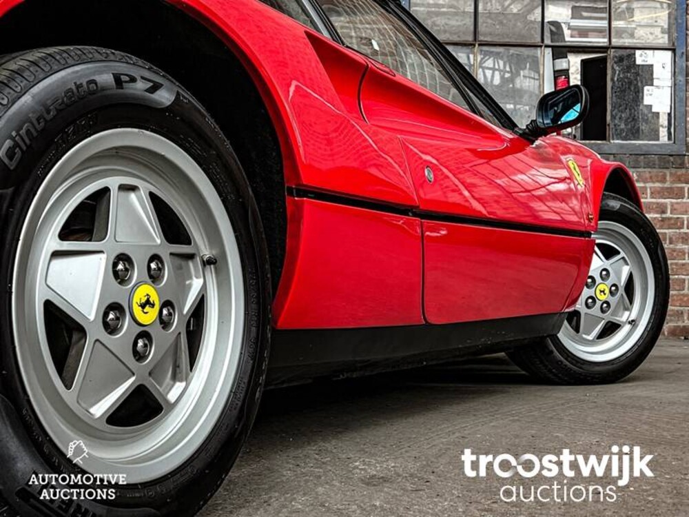 Ferrari 328 GTB 3200 Quattrovalvole 271pk 1989, 04-LXS-1