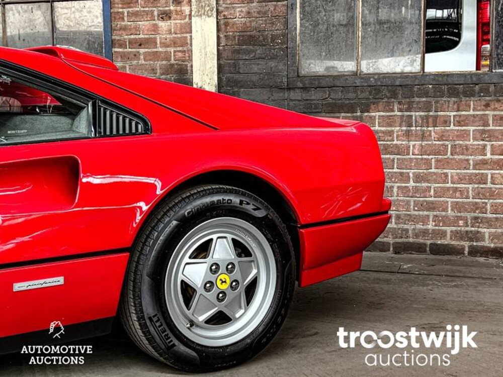 Ferrari 328 GTB 3200 Quattrovalvole 271pk 1989, 04-LXS-1