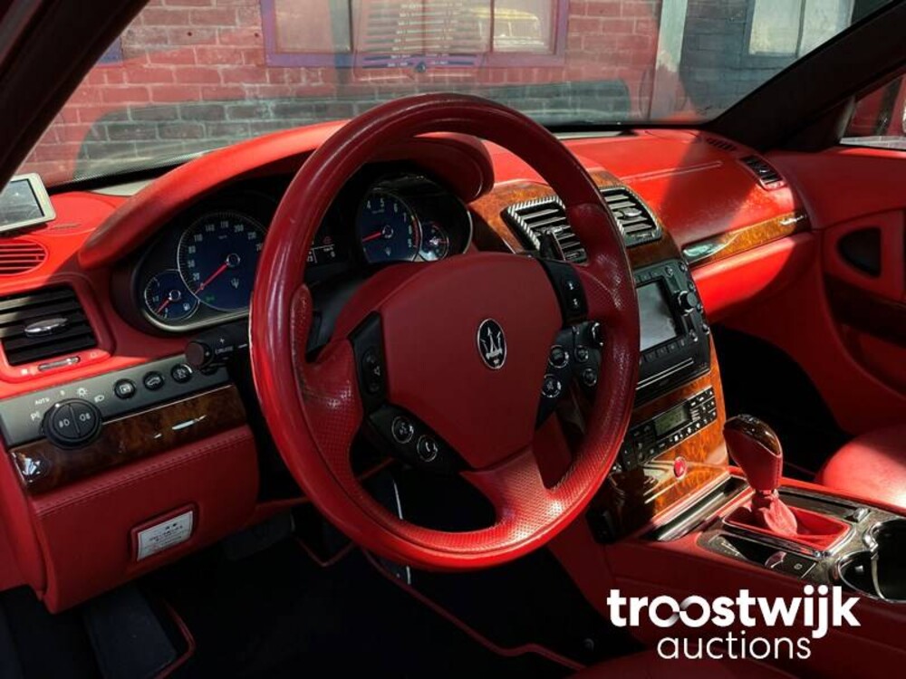 Maserati Quattroporte S 4.7 V8 430pk 2008