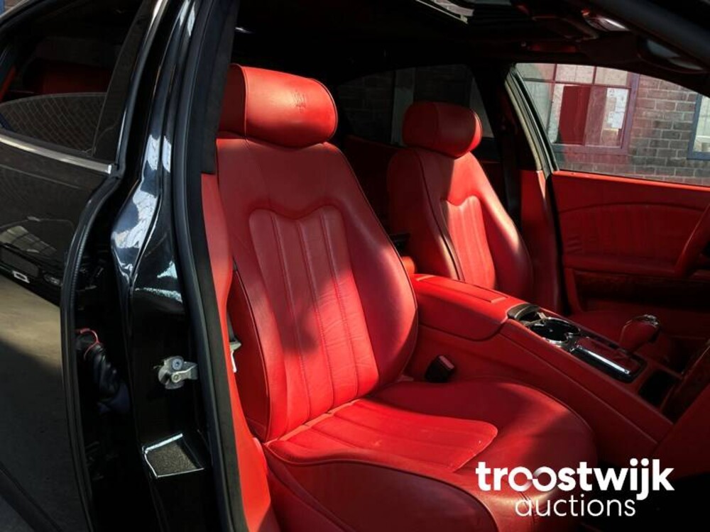 Maserati Quattroporte S 4.7 V8 430pk 2008