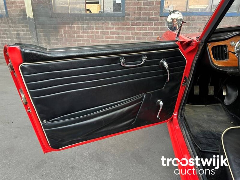 Triumph TR 4 A 2.1A Cabriolet -Org.NL- 1966, 49-21-BX