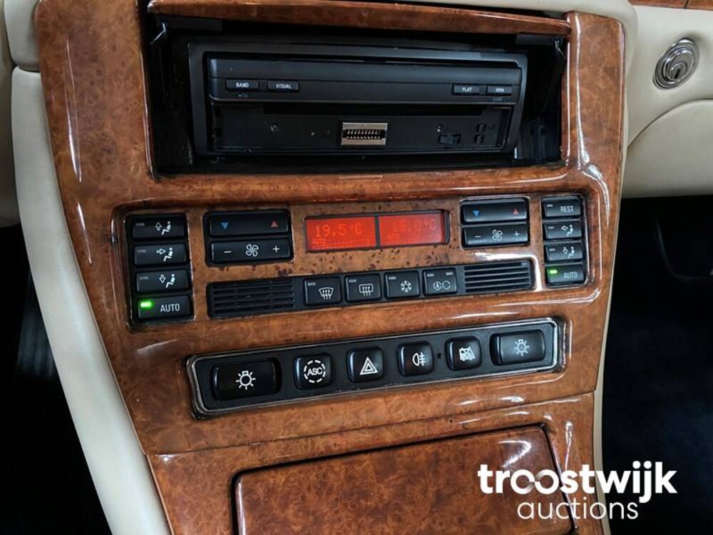 Bentley Arnage Green Label 4.5 V8 1999, R-317-XF