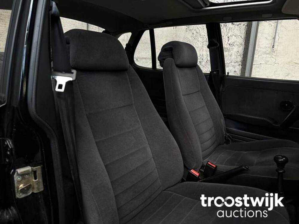 Saab 2.0i-16 126PS 1993, -Orig.NL-, GJ-DV-17