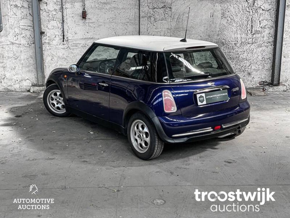 Mini Cooper 1.6 116PS 2005, 61-GZG-6
