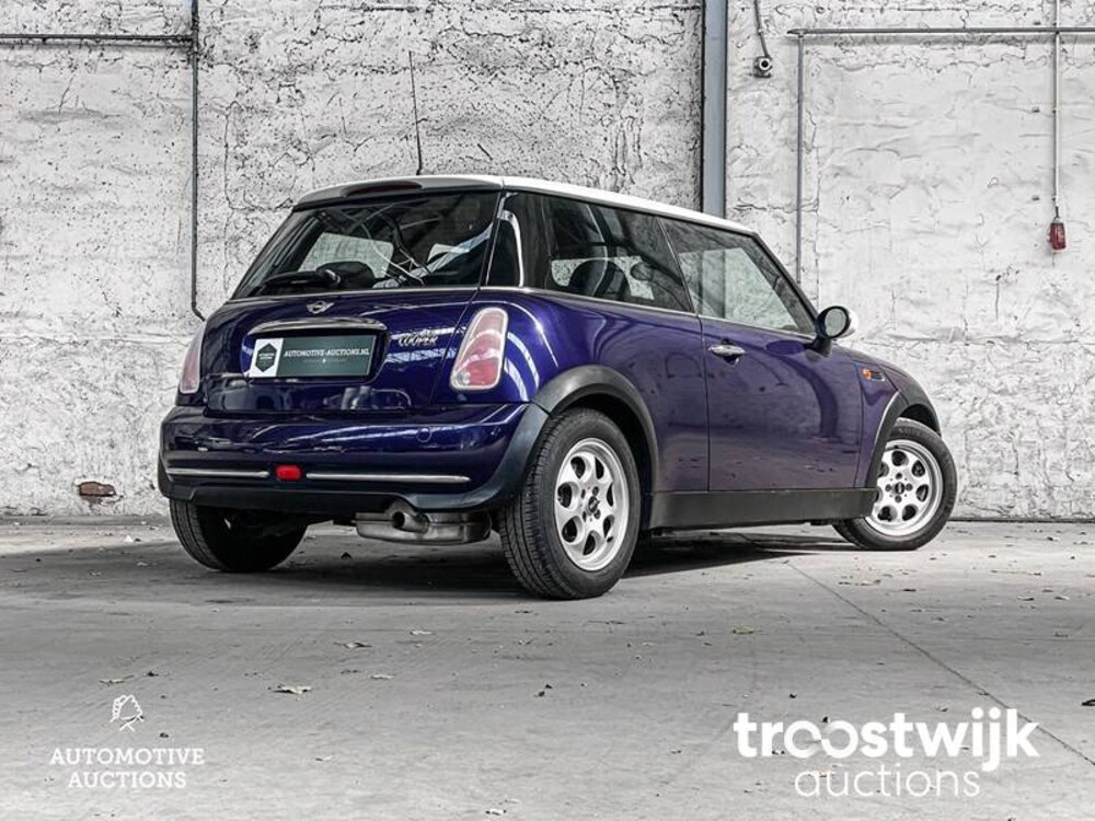 Mini Cooper 1.6 116PS 2005, 61-GZG-6