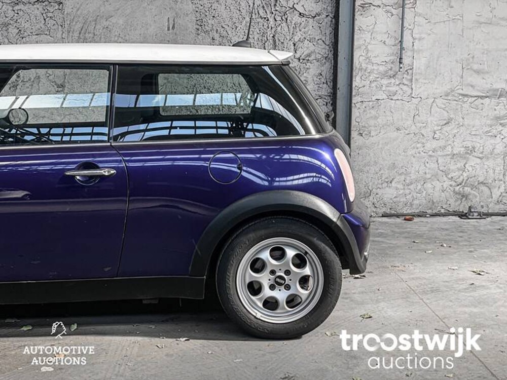 Mini Cooper 1.6 116PS 2005, 61-GZG-6