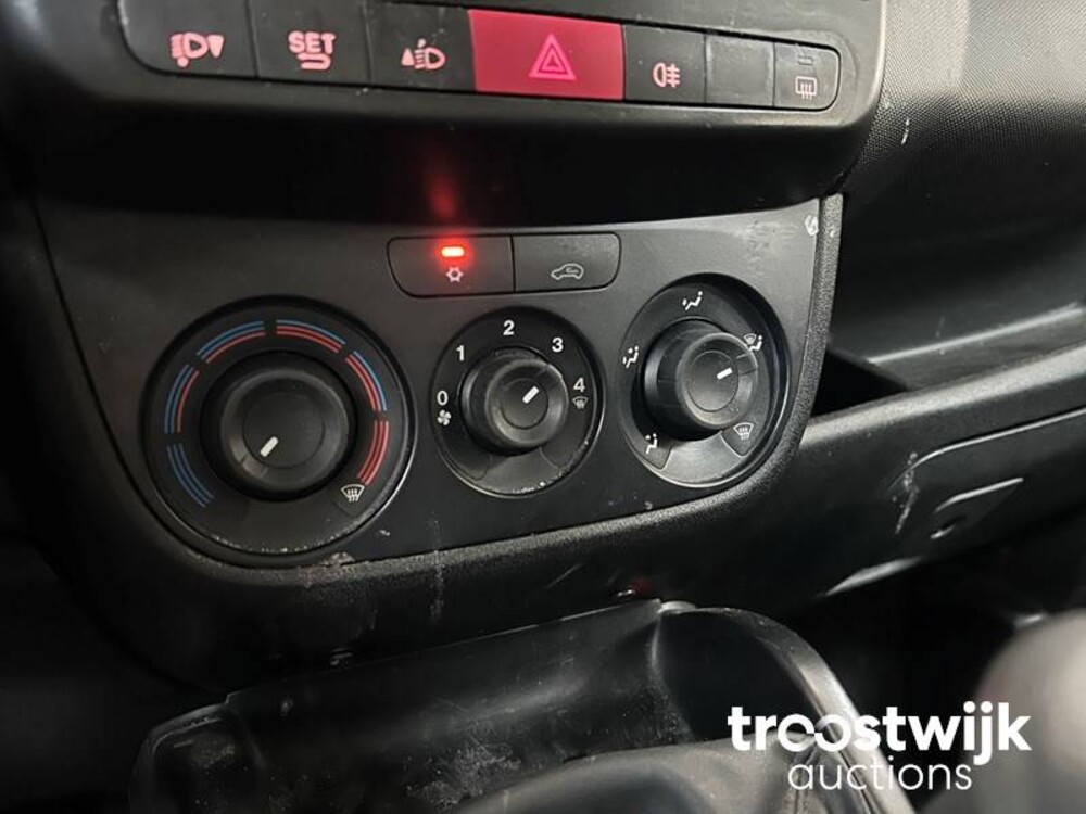 Opel Combo 1.6 CDTi L2H1 Edit. 105PS 2016, -Orig.NL-, V-439-BP