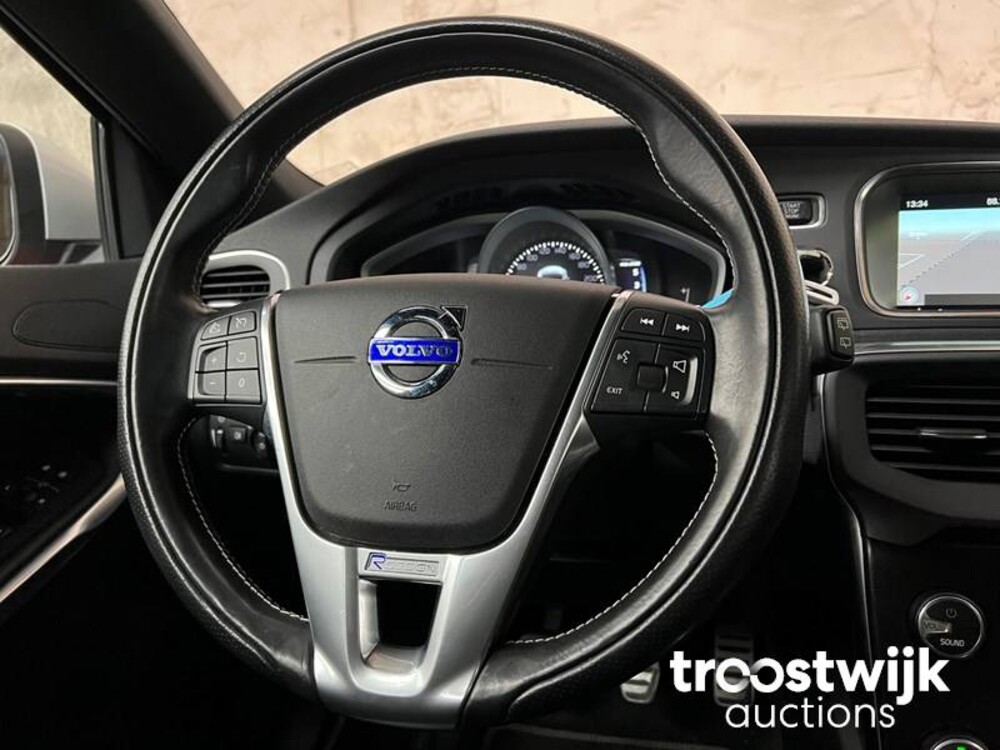 Volvo V40 2.0 D2 R-Design Business 120PS 2015 -Orig.NL-, GT-295-V