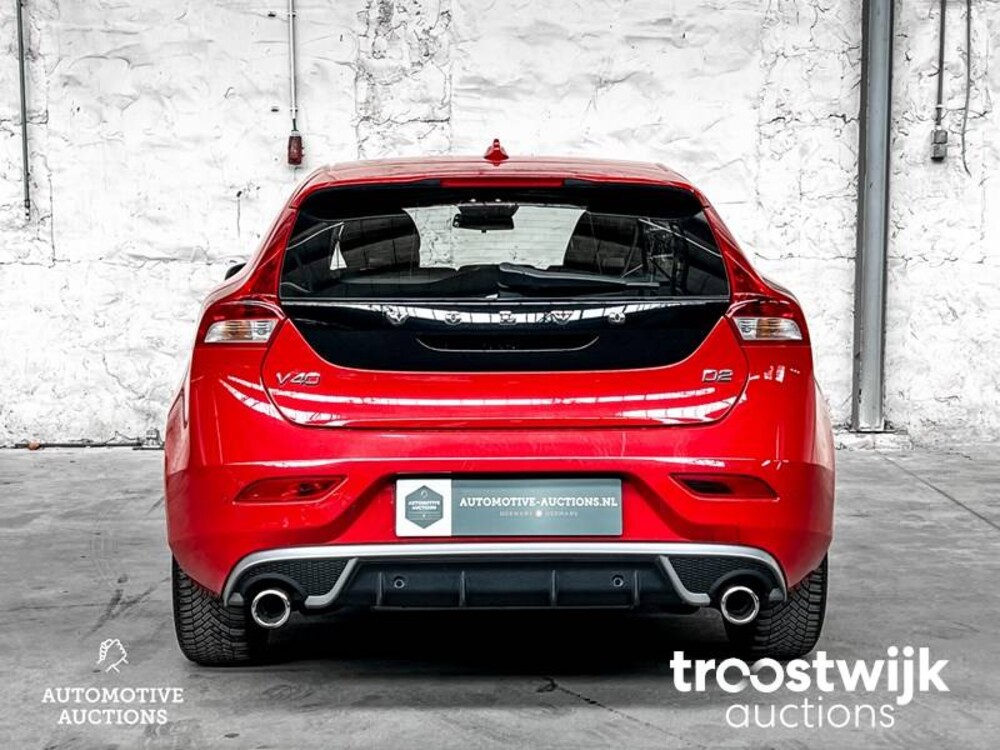 Volvo V40 2.0 D2 R-Design Business 120PS 2015 -Orig.NL-, GT-295-V
