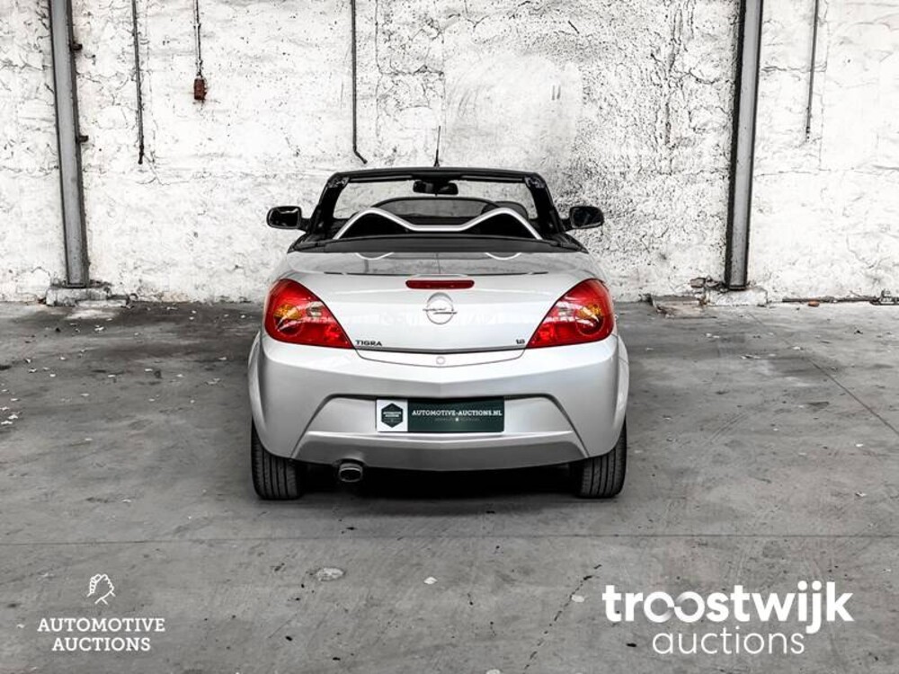 Opel Tigra TwinTop Cosmo 1.8-16V 125PS 2005 -Orig. NL-, 21-RB-PR