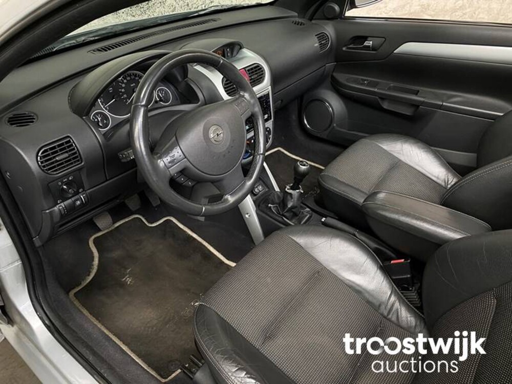 Opel Tigra TwinTop Cosmo 1.8-16V 125PS 2005 -Orig. NL-, 21-RB-PR