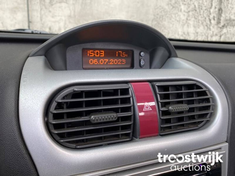 Opel Tigra TwinTop Cosmo 1.8-16V 125PS 2005 -Orig. NL-, 21-RB-PR