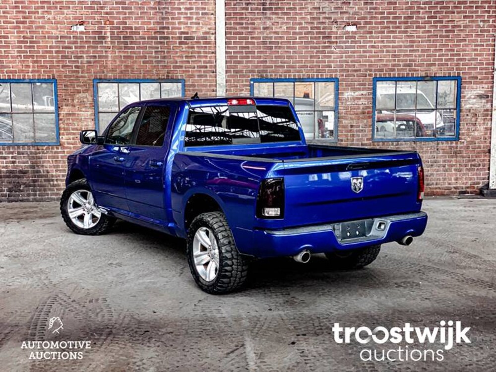 Dodge Ram 1500 5.7 Hemi 420PS 2016