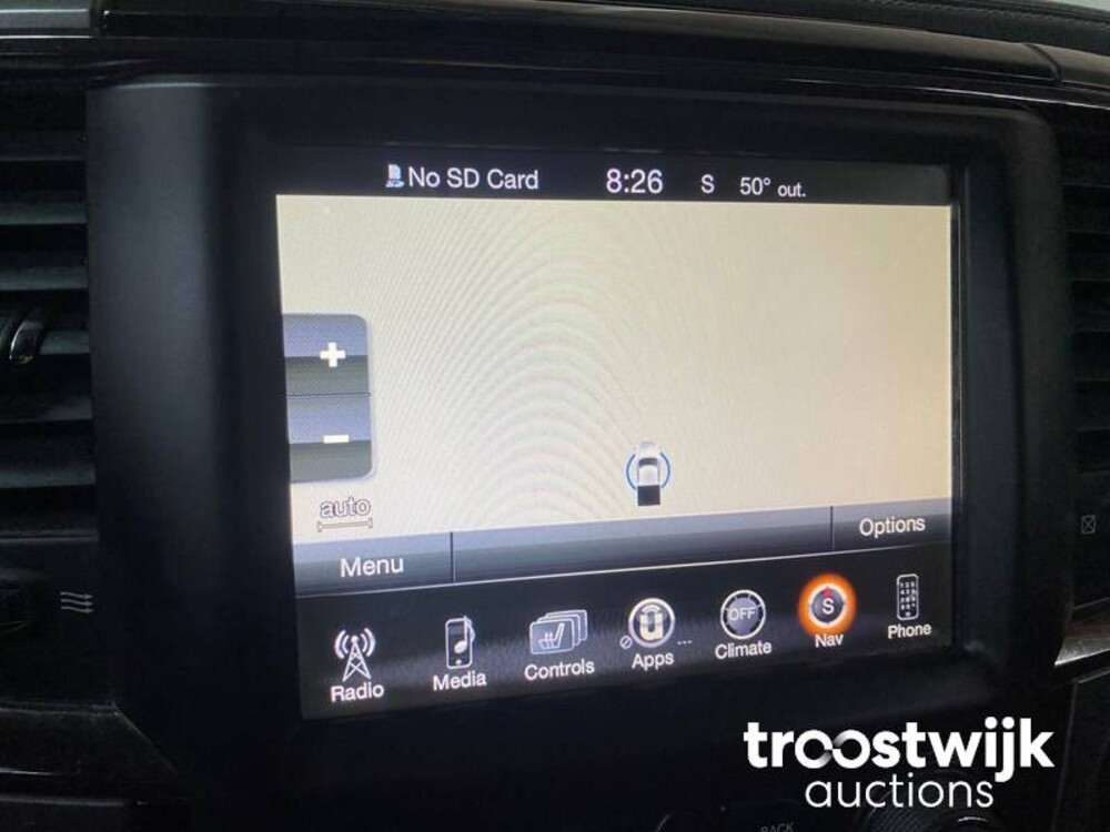 Dodge Ram 1500 5.7 Hemi 420PS 2016