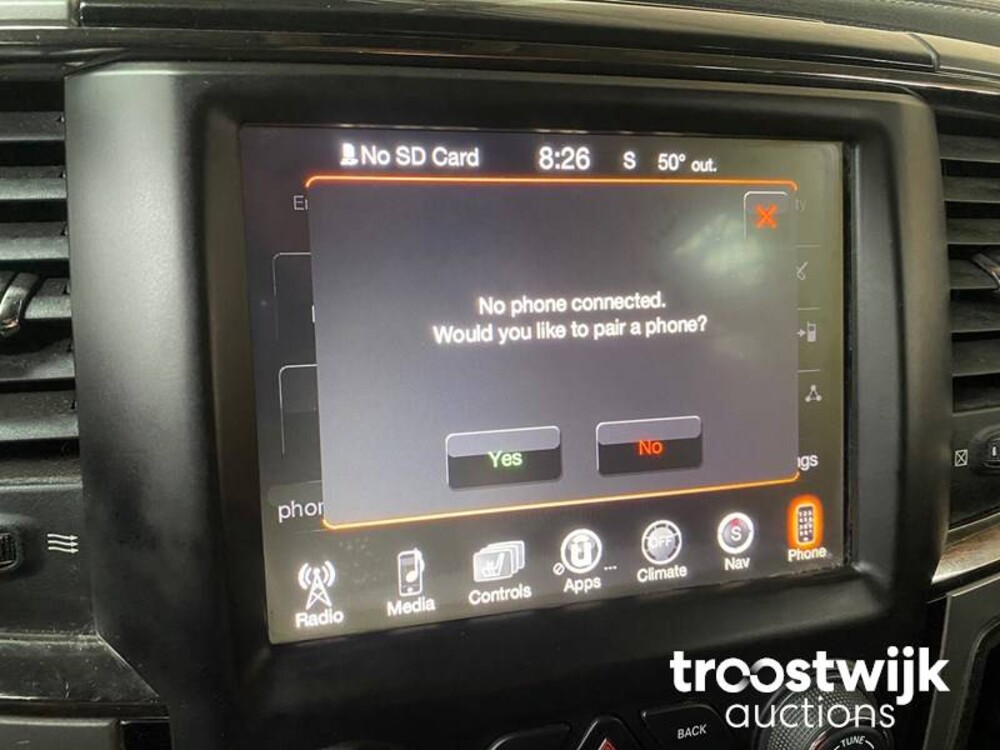 Dodge Ram 1500 5.7 Hemi 420PS 2016