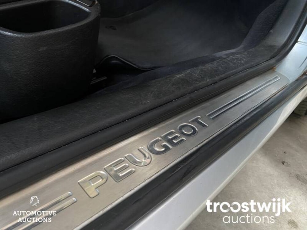 Peugeot 307 CC Cabriolet 2.0-16V 136PS 2004, 20-TX-LR