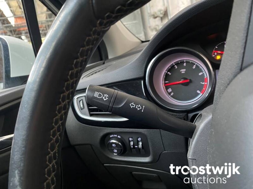 Opel Astra Sports Tourer Innovation 1.4 150PS 2016 -Orig. NL-, KF-311-N